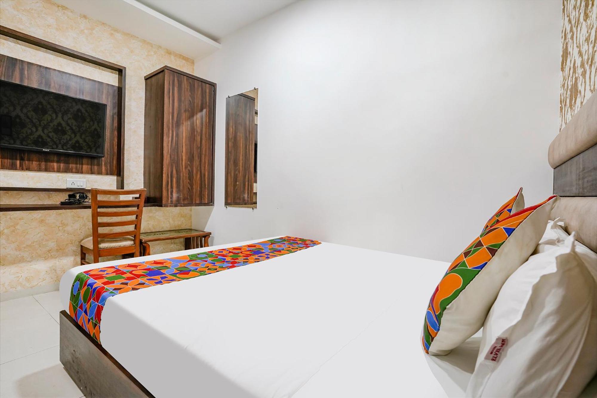 Fabhotel Elvis Inn - Nr Mumbai International Airport Eksteriør bilde