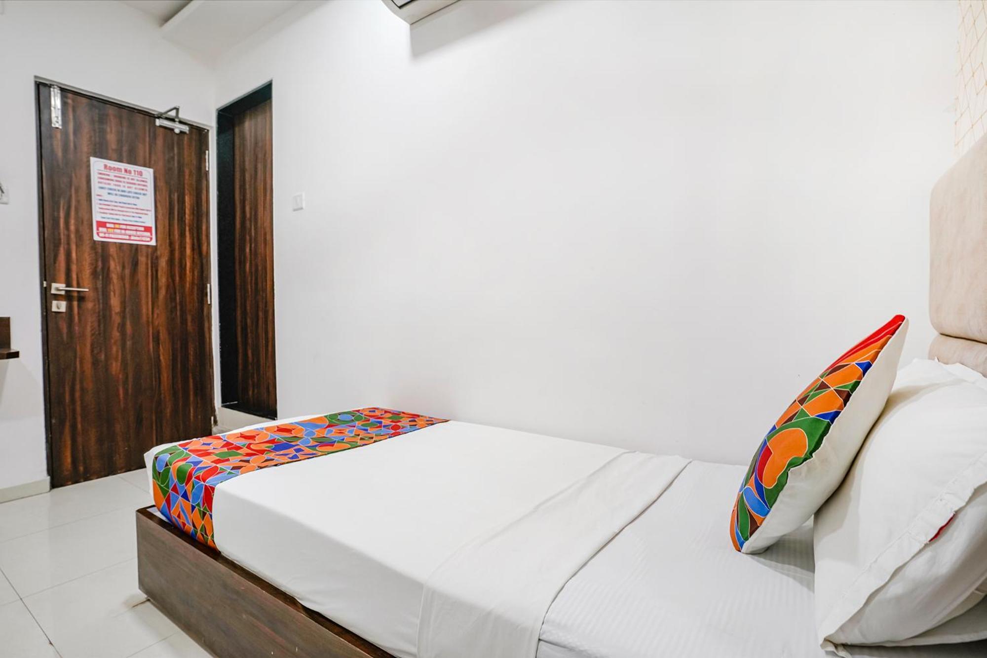 Fabhotel Elvis Inn - Nr Mumbai International Airport Eksteriør bilde